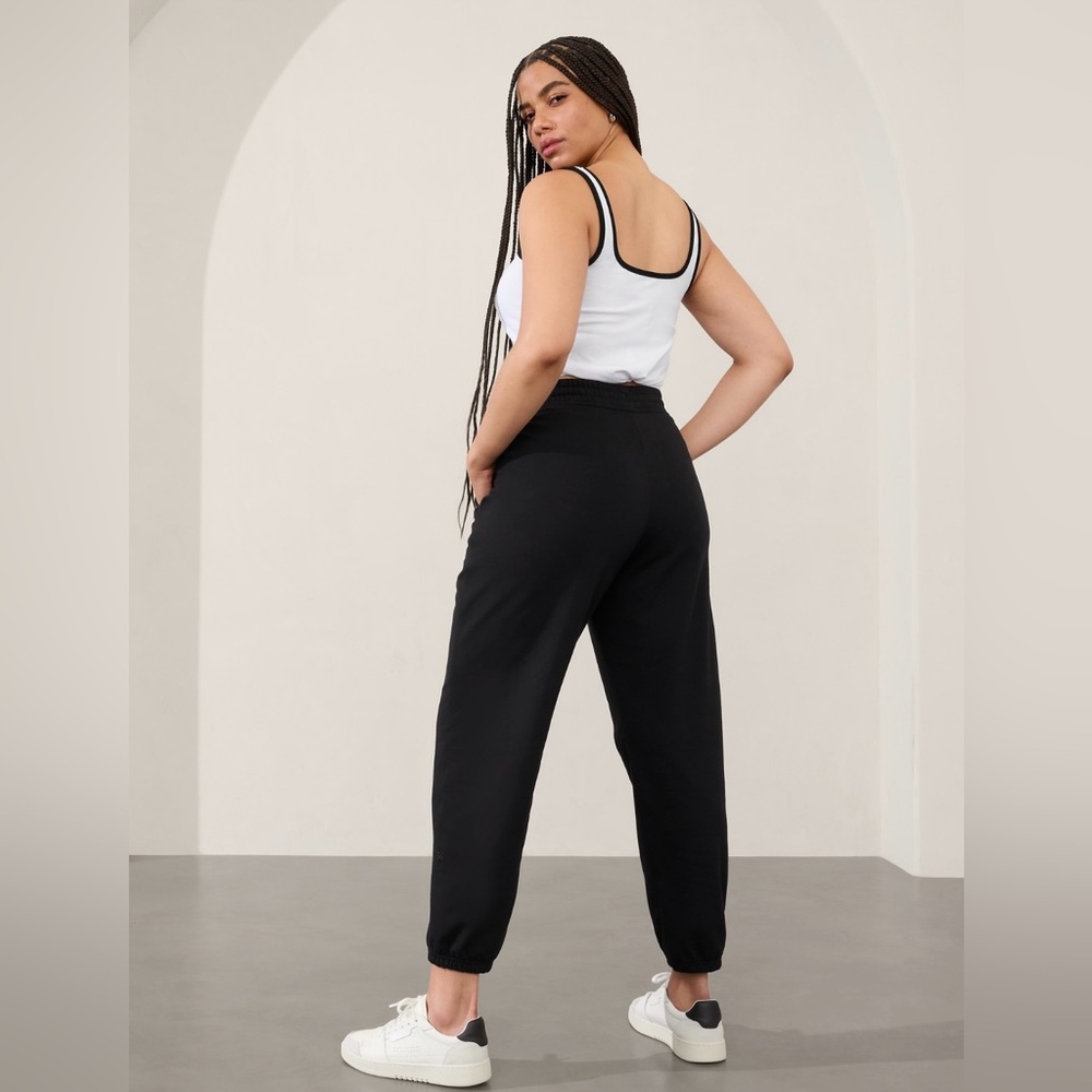 NWT-Athleta Black Retroterry Jogger, Medium Petite - Picture 6 of 10